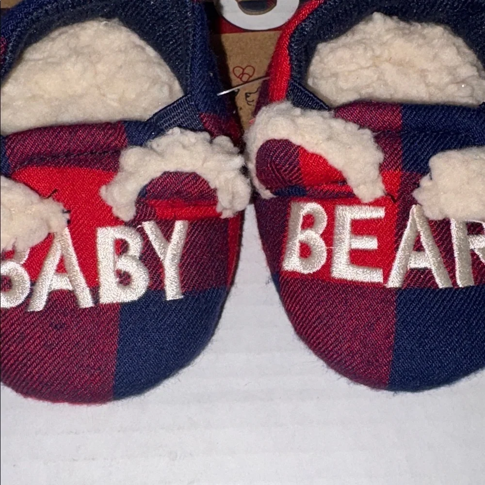 Dearfoams Baby Bear Red Blue Plaid Baby Slippers Memory Foam Size 1/2